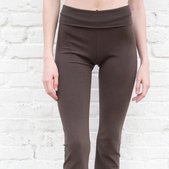 Brandy melville Priscilla mocha brown leggings - Picture 2 of 5